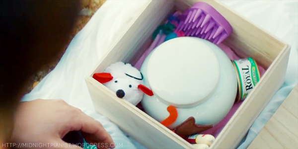 Gureum's ashes and her personal belongings. This scene made me cry a river.