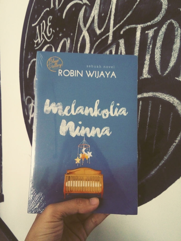 I won a novel titled "Melankolia Ninna" (Ninna's Melancholy) written by Robin Wijaya. I'll start reading it once I finished Lafcadio Hearn's "Kokoro" :)
